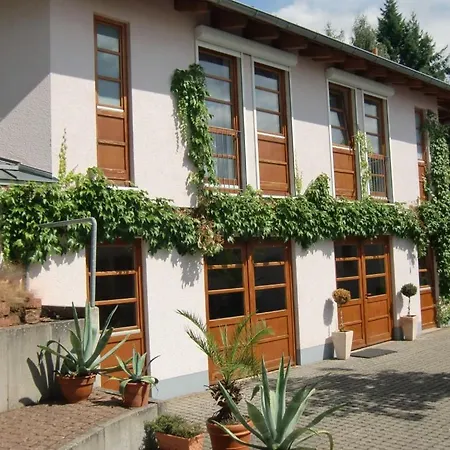 Gemeinschaftszentrum * Trippstadt