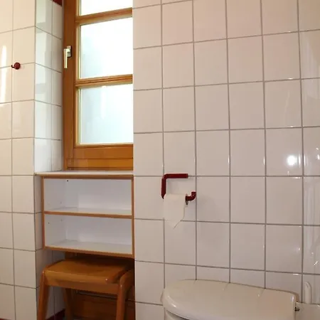 Gemeinschaftszentrum *