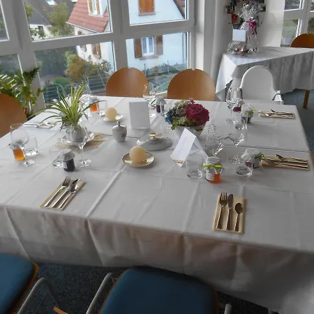 ホテル Gemeinschaftszentrum
