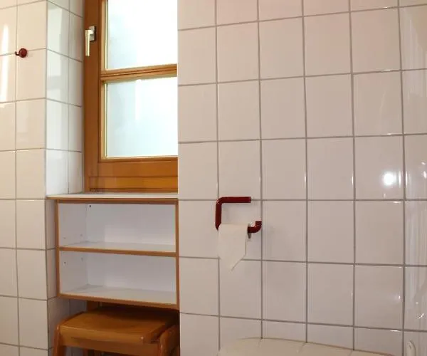 Gemeinschaftszentrum *