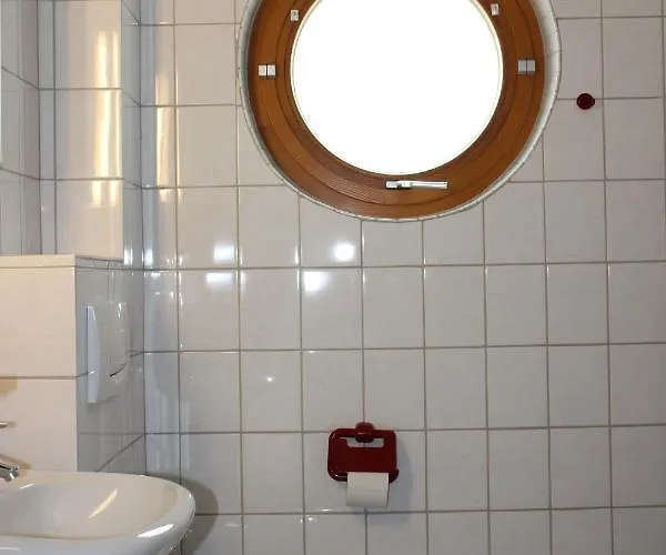 Gemeinschaftszentrum *